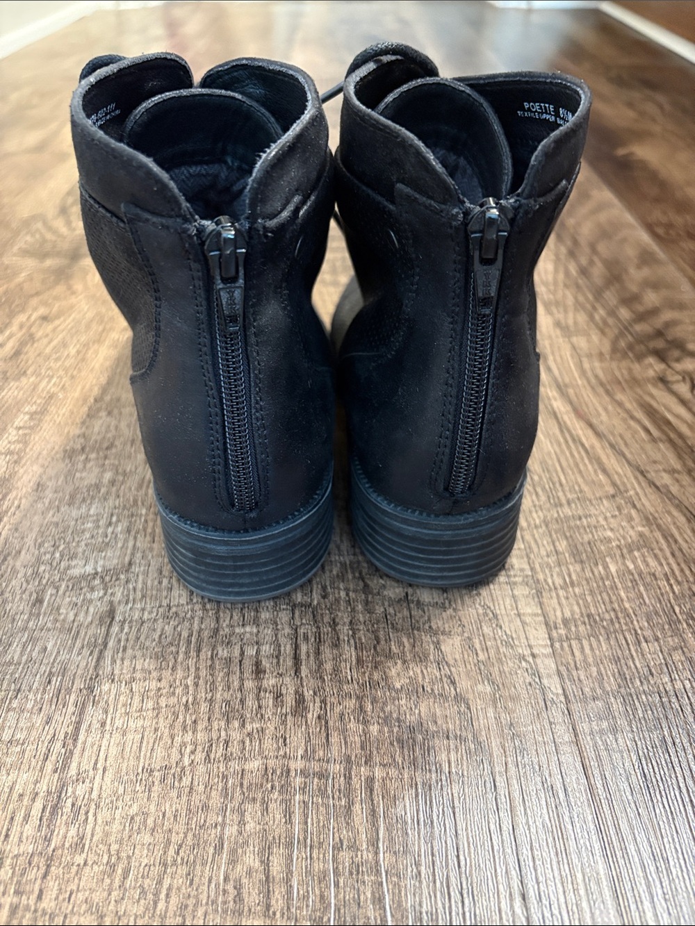 Kim Rogers Poette Black Rugged-Lug Ankle Boots lace-up Moto Perforated - Picture 6 of 7
